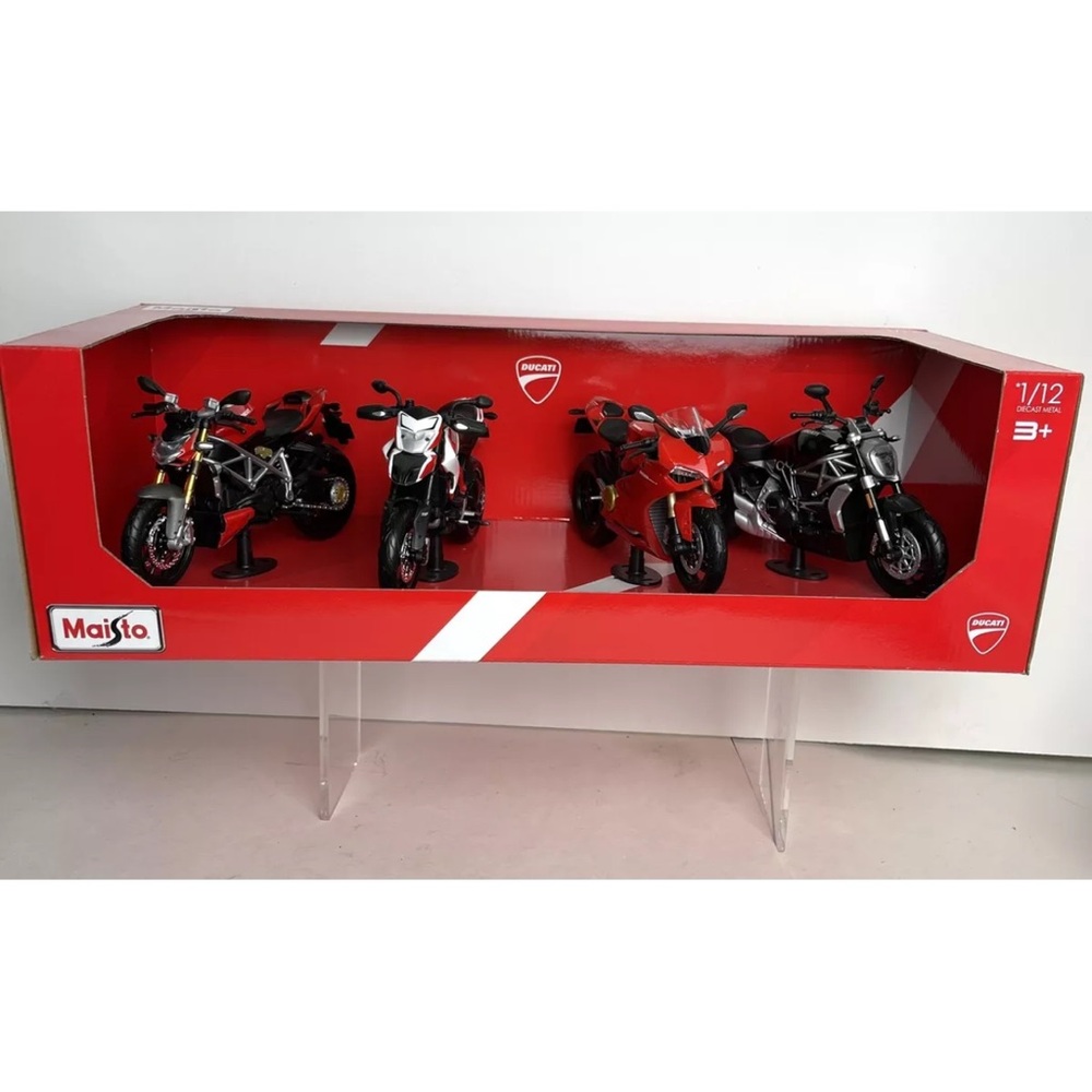 Maisto Ducati Motorcycles 1/12 Die-cast Metal: pack of 4 - Brand New